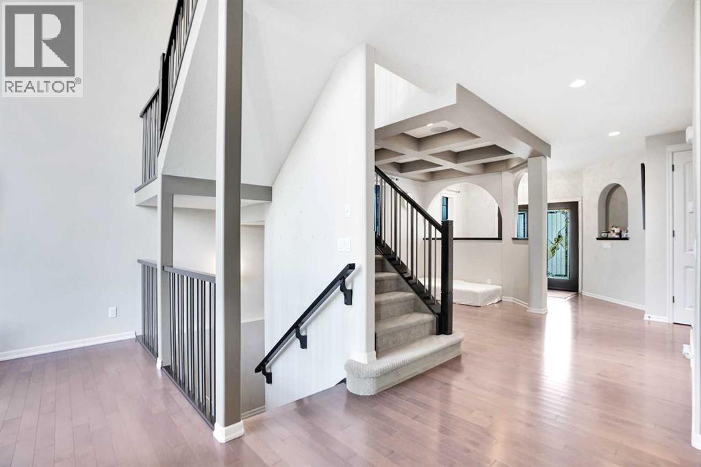 60 Cranarch Rise Se, Calgary, Alberta  T3M 1M3 - Photo 7 - A2264215