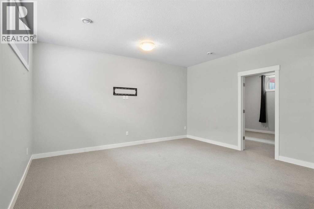 136 Drake Landing Gardens, Okotoks, Alberta T1S 0P9 - Photo 34 - A2274031