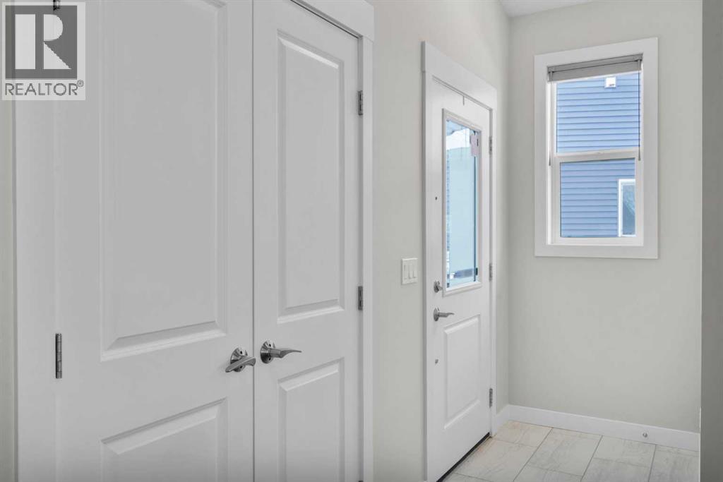 136 Drake Landing Gardens, Okotoks, Alberta T1S 0P9 - Photo 5 - A2274031