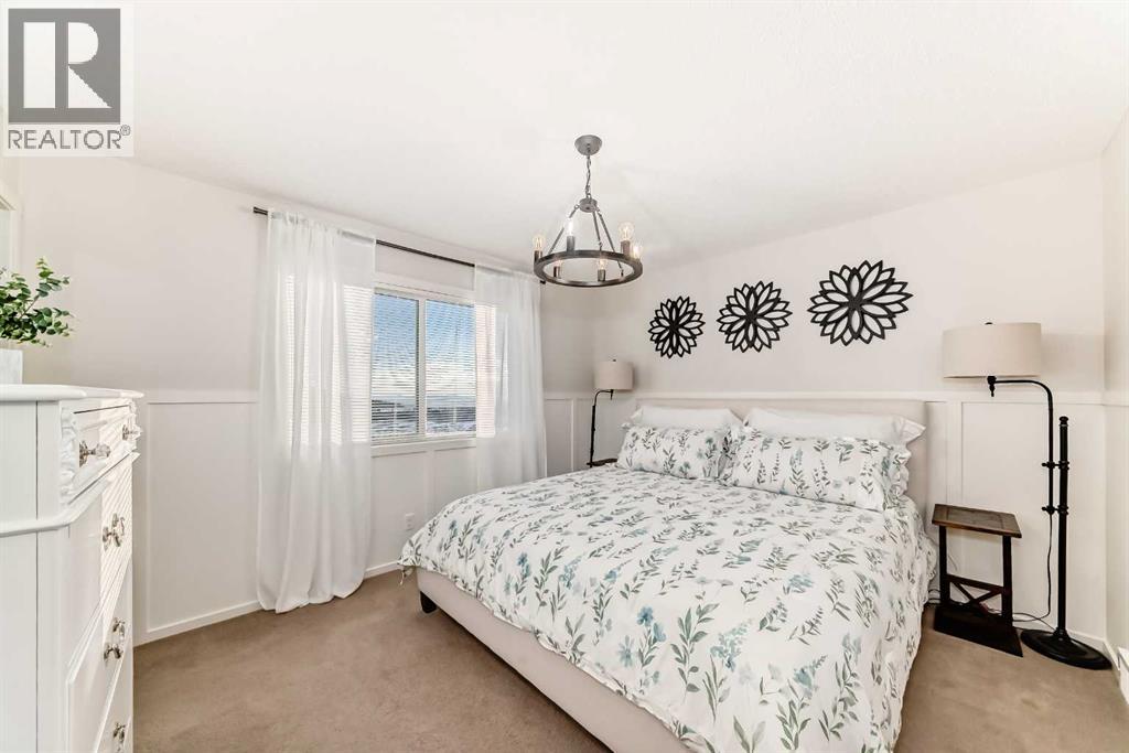 112 Sunvalley Road, Cochrane, Alberta  T4C 0X8 - Photo 20 - A2275401