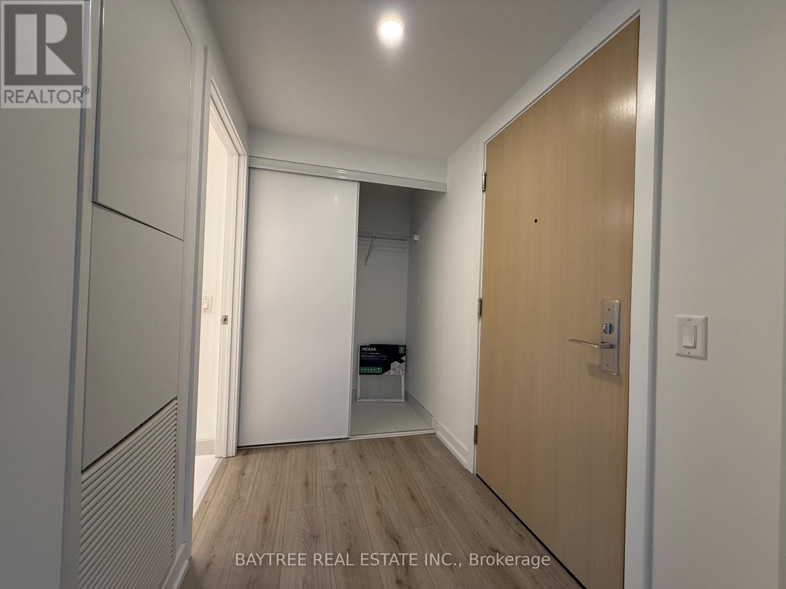 2612 - 395 Bloor Street, Toronto, Ontario  M4W 0B4 - Photo 10 - C12560088