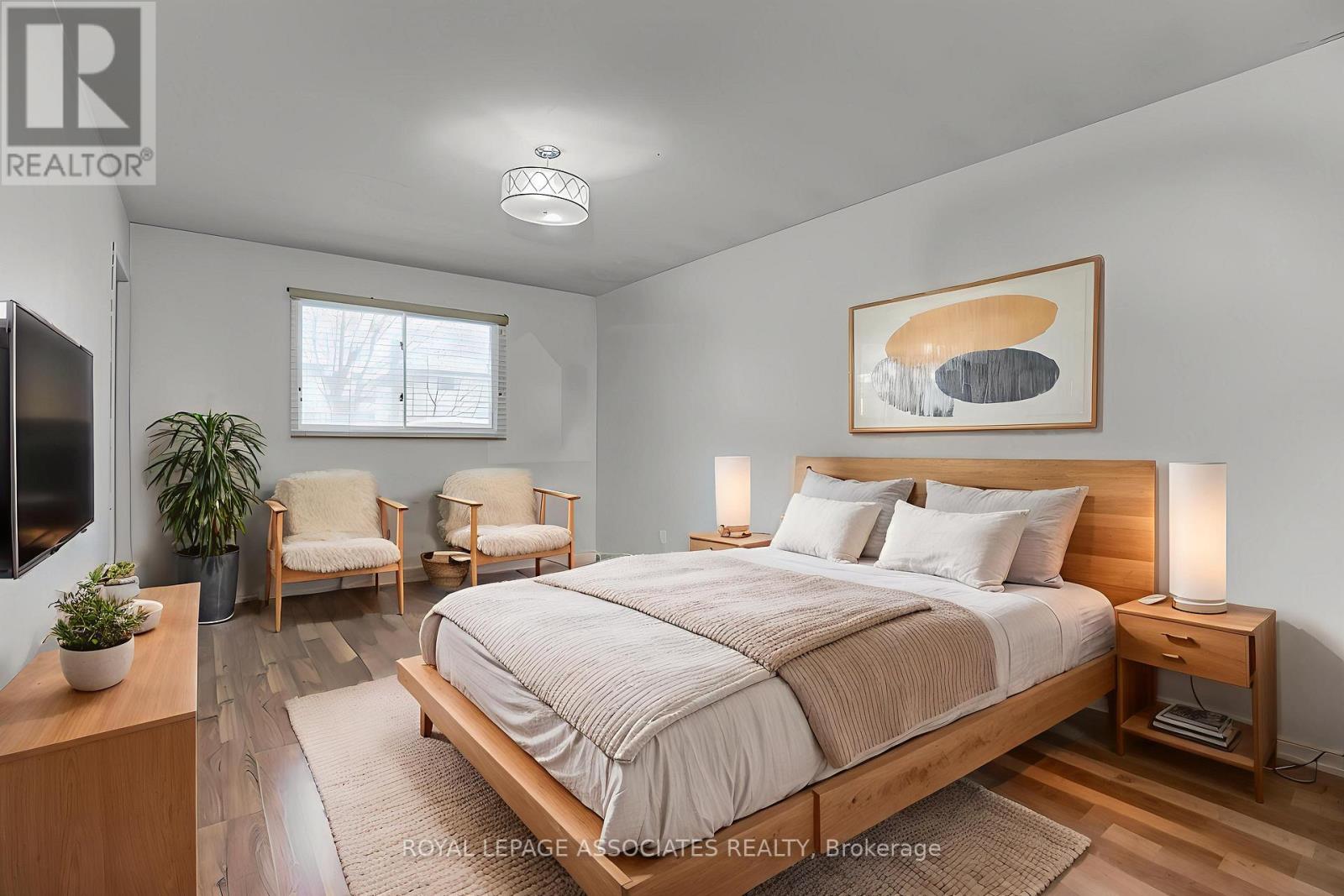 130 Cunningham Drive, New Tecumseth, Ontario  L9R 1C4 - Photo 15 - N12641324