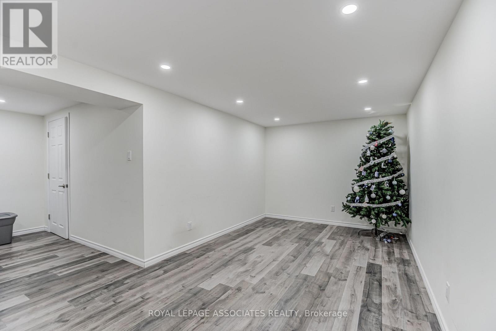 130 Cunningham Drive, New Tecumseth, Ontario  L9R 1C4 - Photo 35 - N12641324