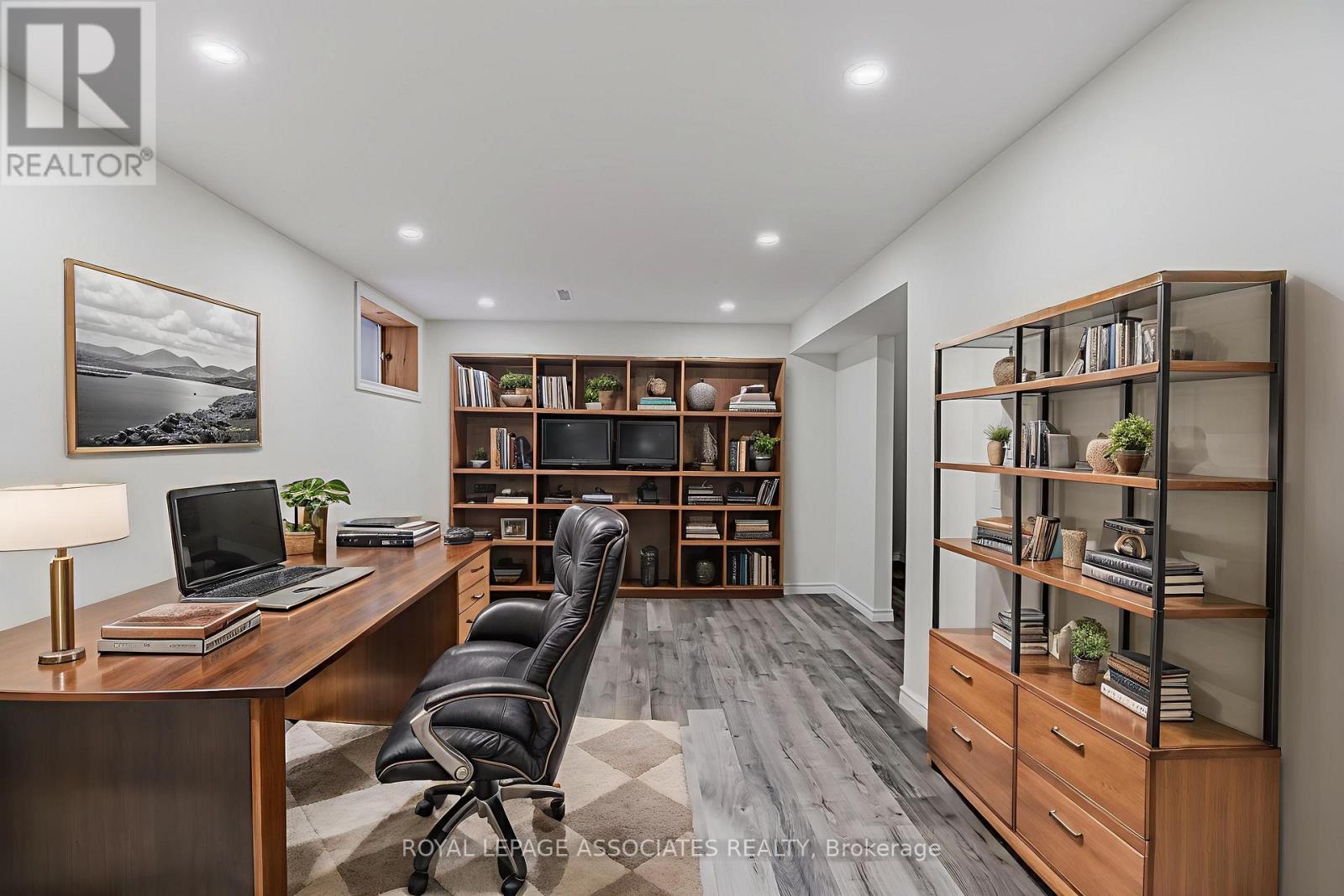 130 Cunningham Drive, New Tecumseth, Ontario  L9R 1C4 - Photo 33 - N12641324