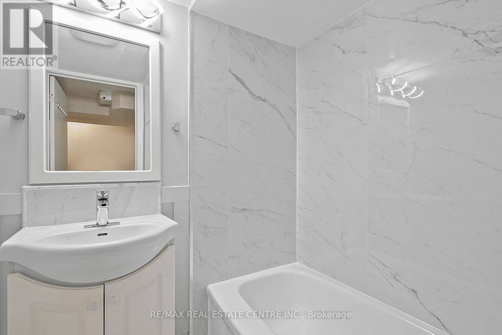 Lower - 89 Forsythia Road, Brampton, Ontario  L6T 2G2 - Photo 13 - W12629866