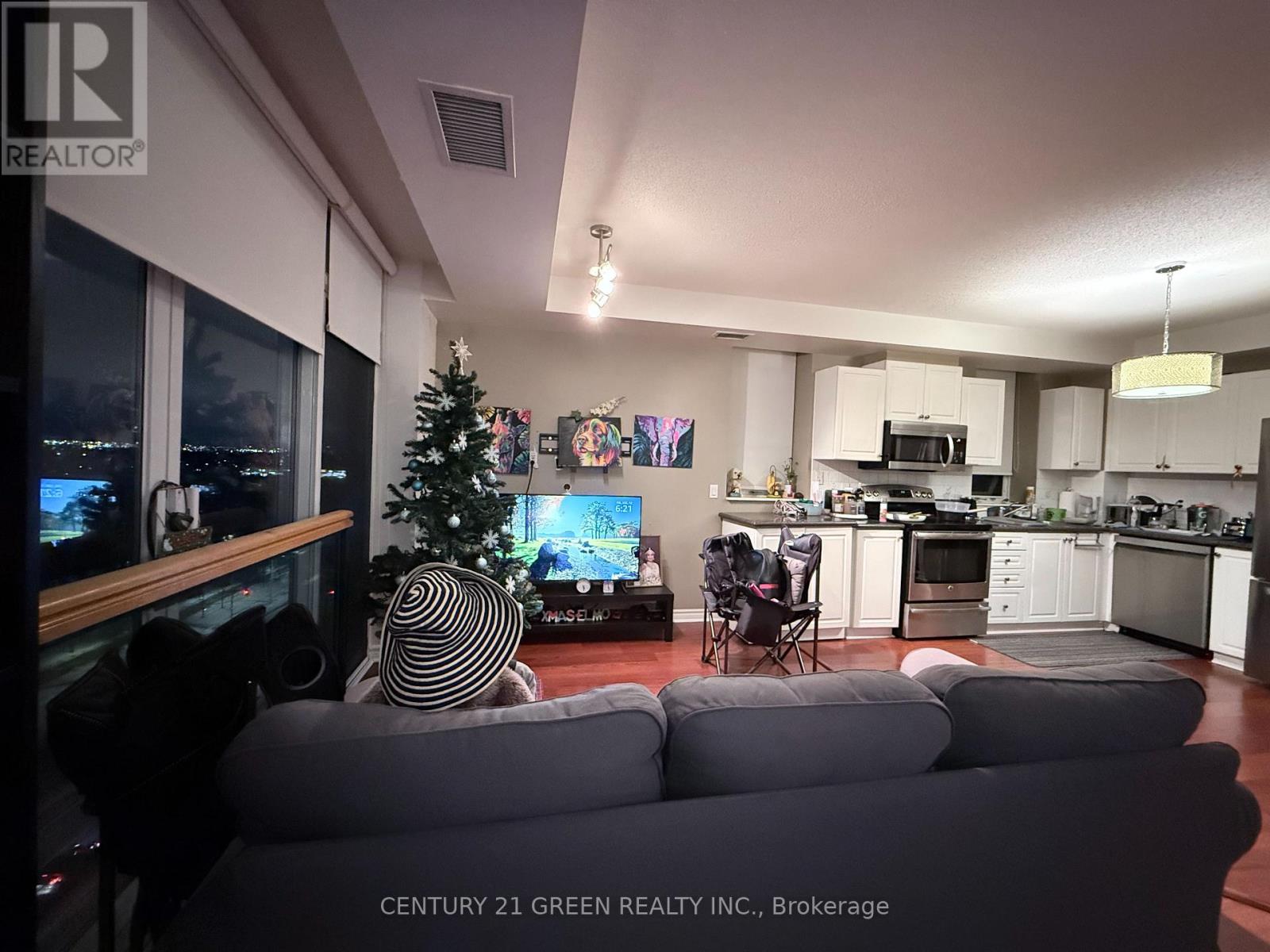 1103 - 200 Burnhamthorpe Road E, Mississauga, Ontario  L5A 4L4 - Photo 12 - W12638282