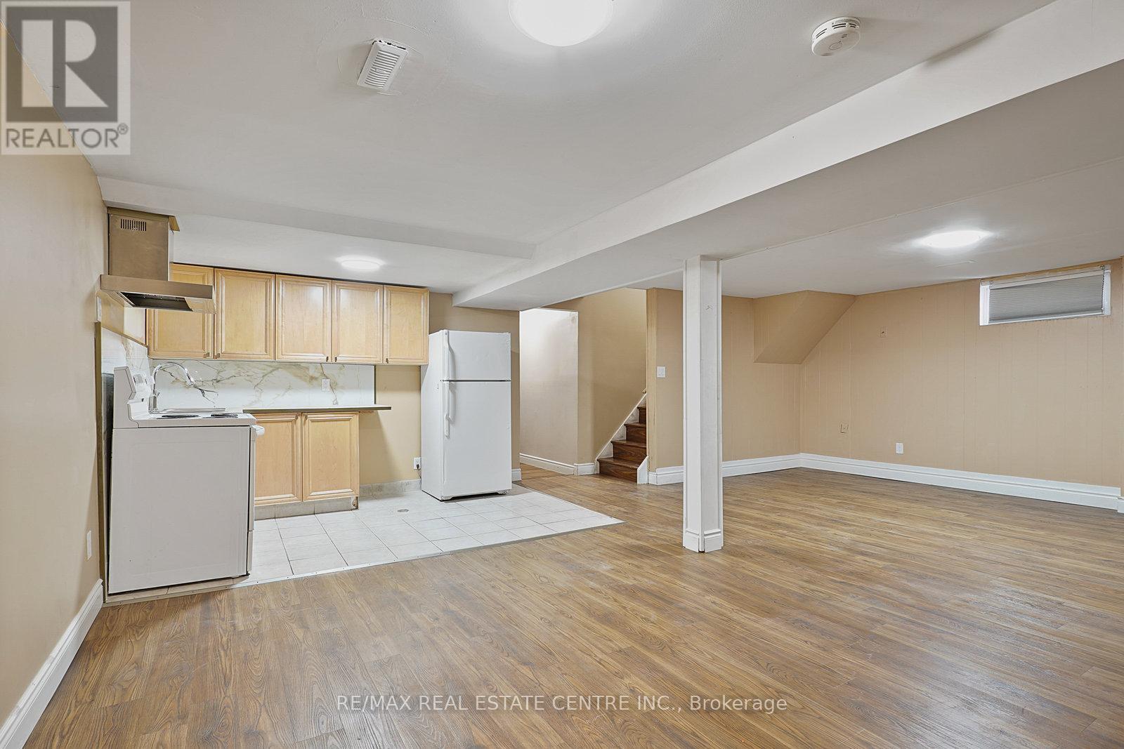 Lower - 89 Forsythia Road, Brampton, Ontario  L6T 2G2 - Photo 9 - W12629866