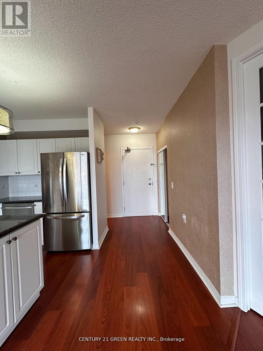 1103 - 200 Burnhamthorpe Road E, Mississauga, Ontario  L5A 4L4 - Photo 20 - W12638282