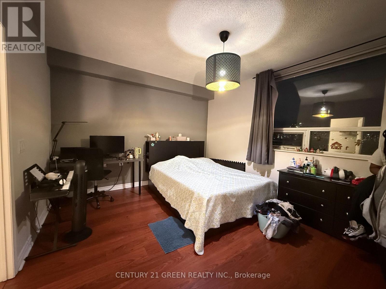 1103 - 200 Burnhamthorpe Road E, Mississauga, Ontario  L5A 4L4 - Photo 13 - W12638282