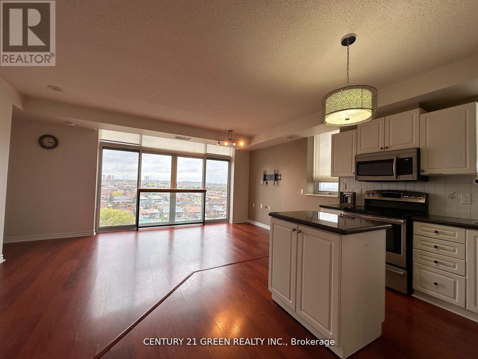 1103 - 200 Burnhamthorpe Road E, Mississauga, Ontario  L5A 4L4 - Photo 7 - W12638282