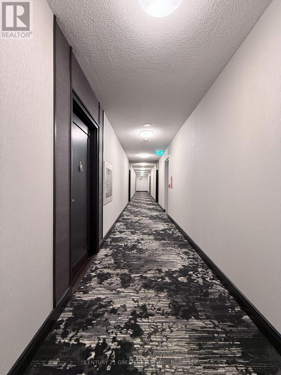 1103 - 200 Burnhamthorpe Road E, Mississauga, Ontario  L5A 4L4 - Photo 5 - W12638282