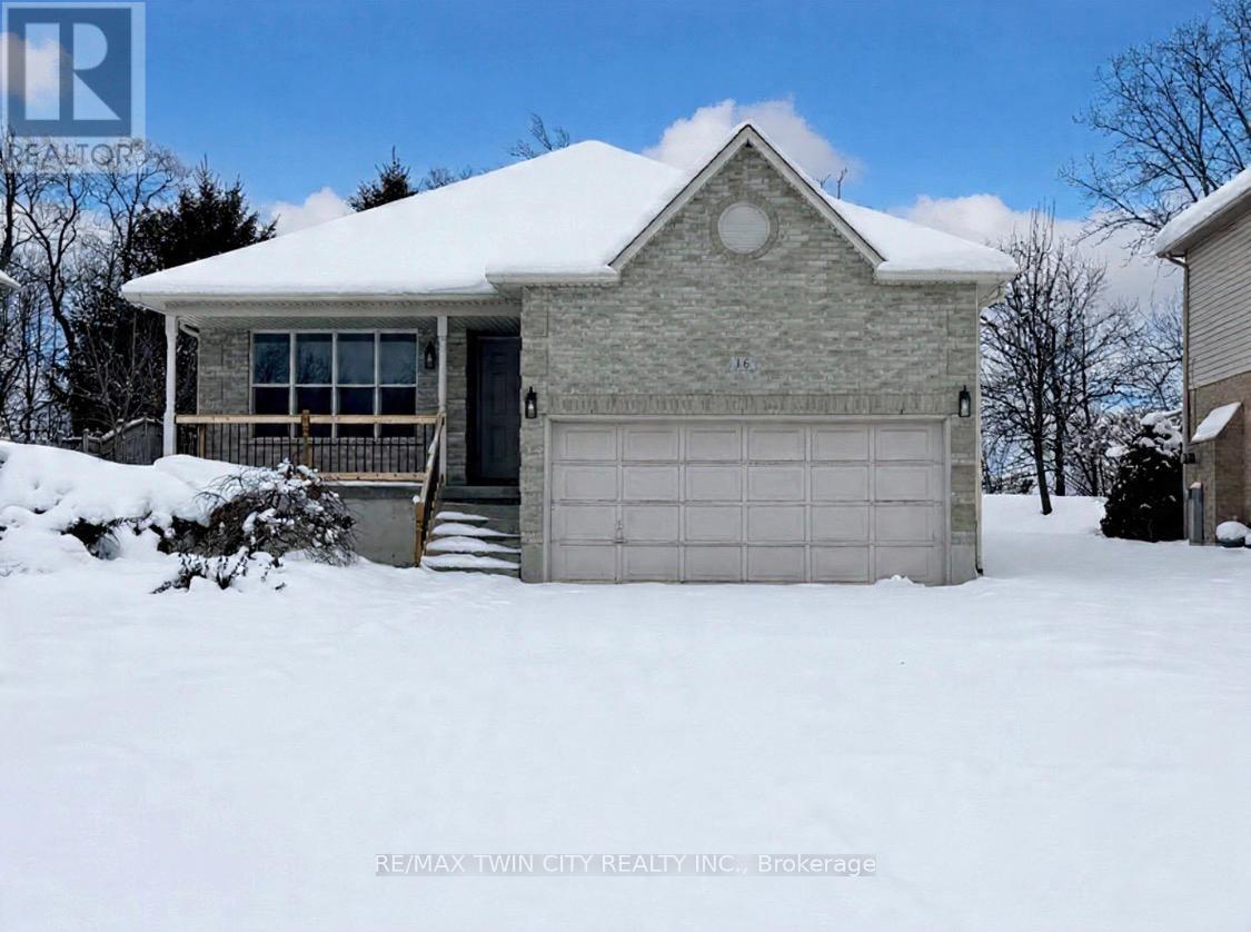 16 Jones Court, North Dumfries, Ontario  N0B 1E0 - Photo 3 - X12443752