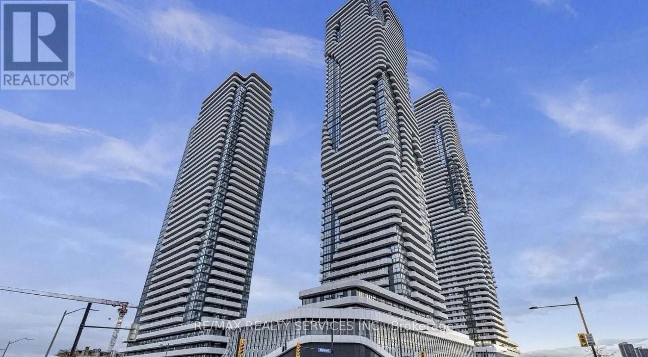 2807 - 8 INTERCHANGE WAY, Vaughan, Ontario