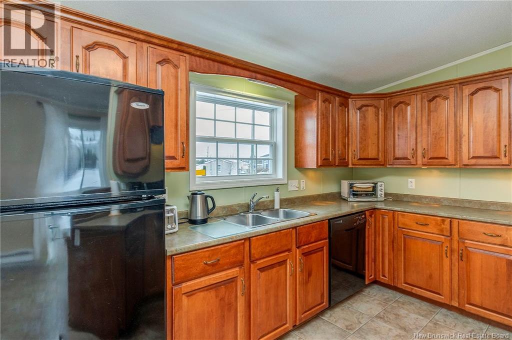 15 Springfield Court, Riverview, New Brunswick  E1B 0C9 - Photo 7 - NB131283