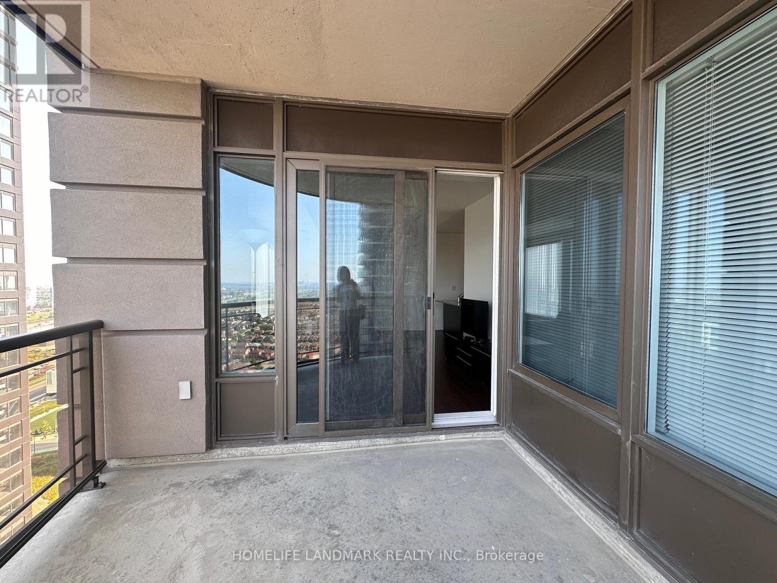 2711 - 385 Prince Of Wales Drive, Mississauga, Ontario  L5B 0C6 - Photo 24 - W12641398