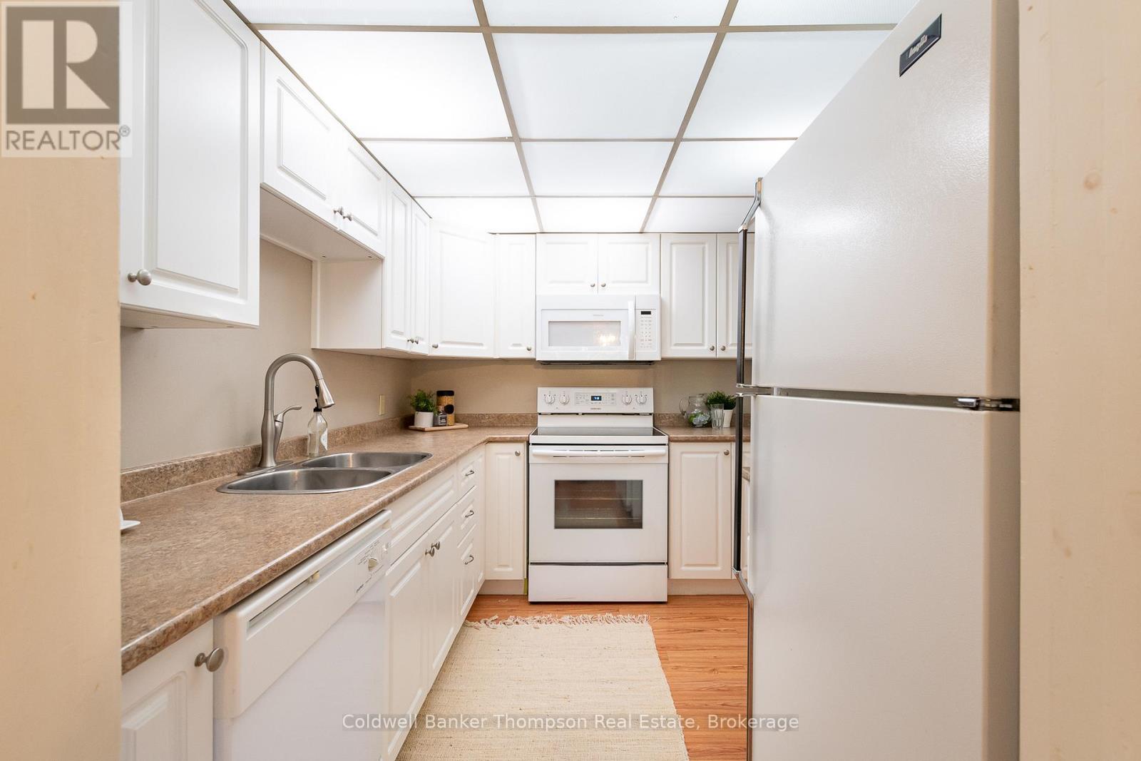 22 - 26 Herman Avenue, Huntsville, Ontario P1H 1J6 - Photo 19 - X12641462