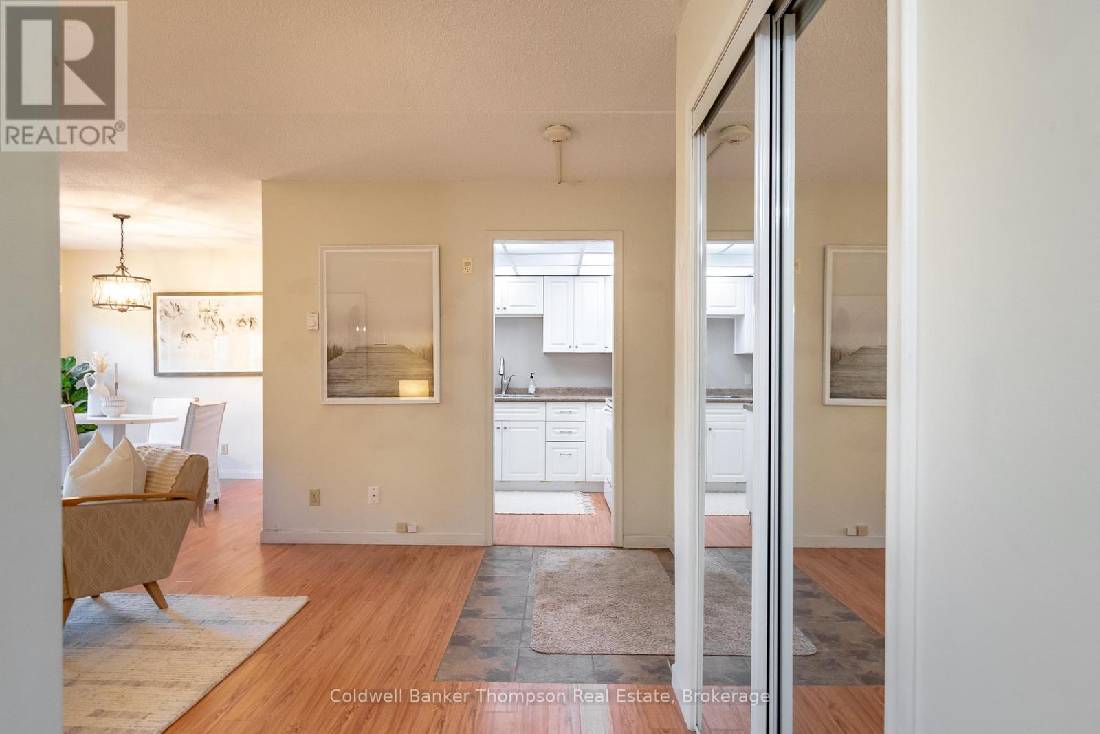 22 - 26 Herman Avenue, Huntsville, Ontario P1H 1J6 - Photo 5 - X12641462