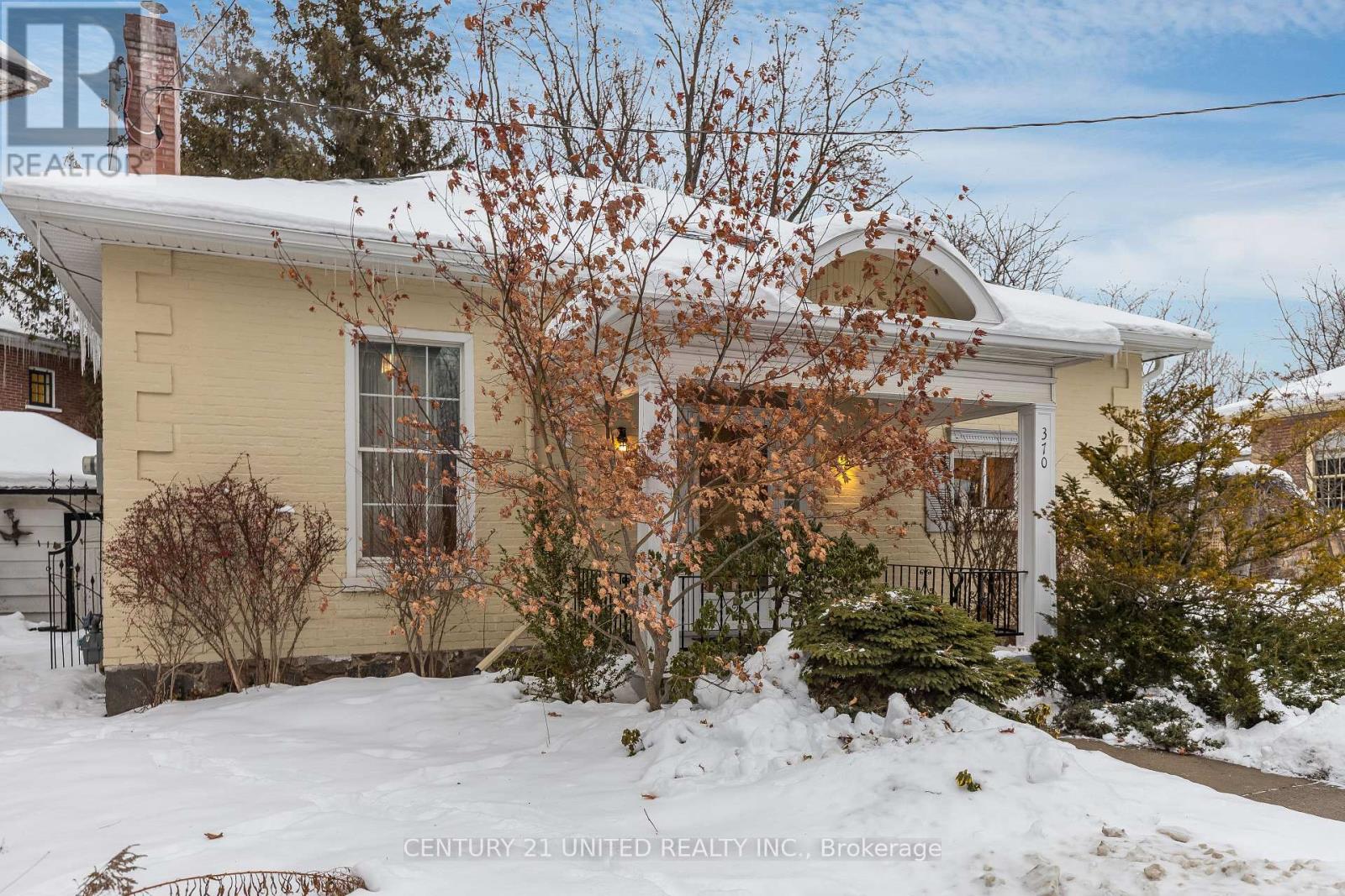 370 Hunter Street W, Peterborough, Ontario  K9H 2M5 - Photo 3 - X12641500