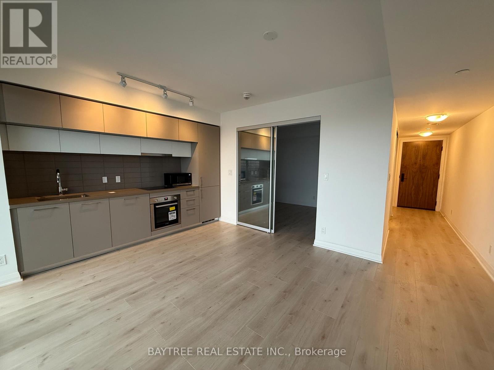 2107 - 99 Foxbar Road, Toronto (Yonge-St. Clair), Ontario  M4V 0B2 - Photo 4 - C12559576