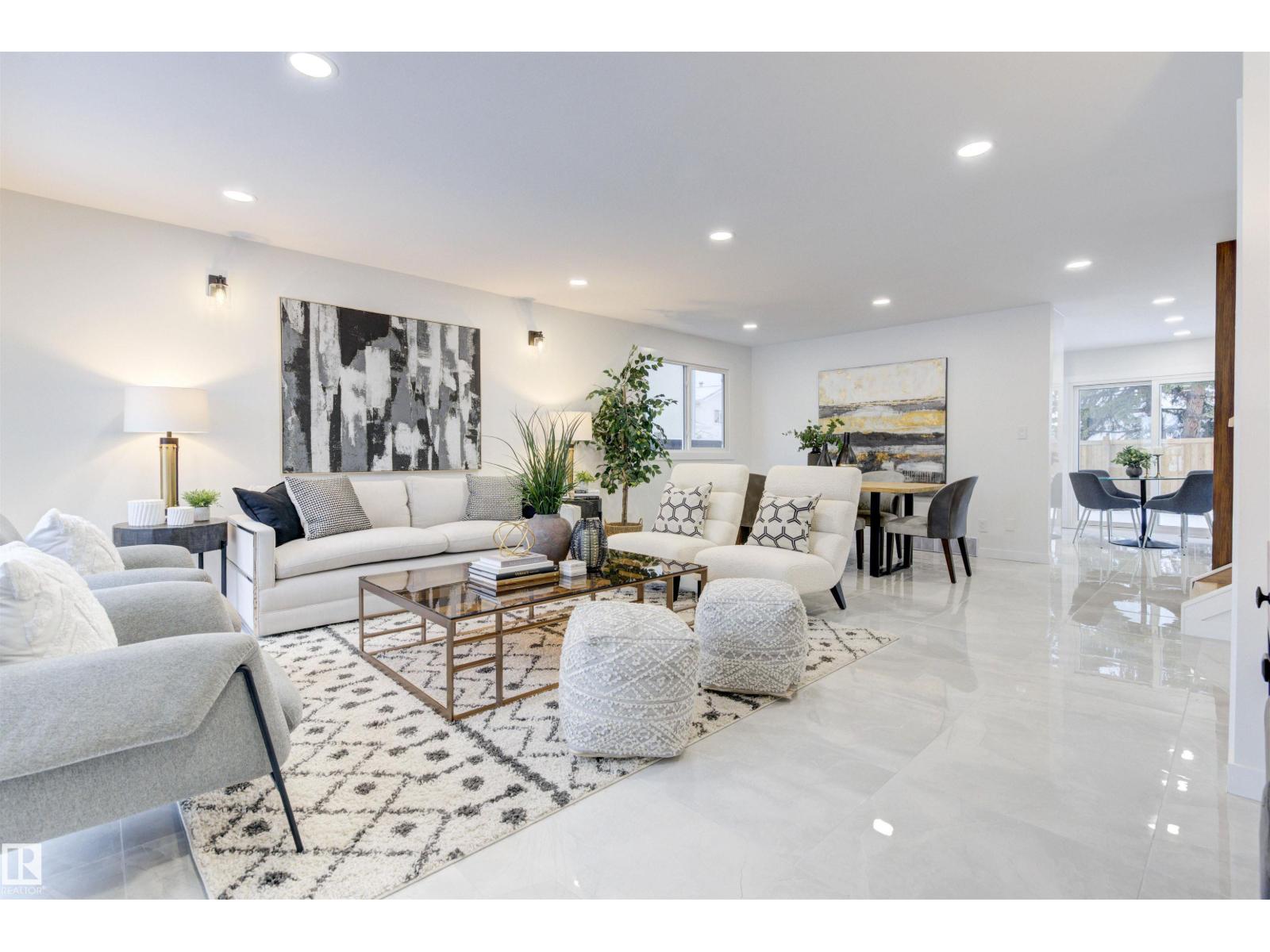 2712 41 ST NW, Edmonton, Alberta