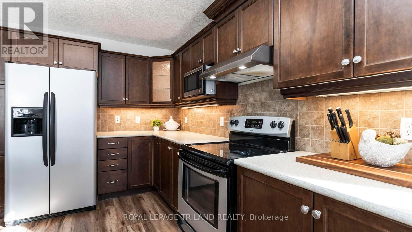 36 Hummingbird Lane, St. Thomas, Ontario  N5R 6L8 - Photo 10 - X12641486