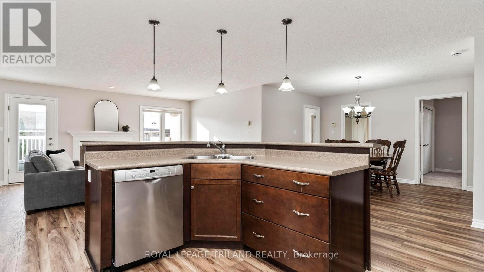 36 Hummingbird Lane, St. Thomas, Ontario  N5R 6L8 - Photo 8 - X12641486