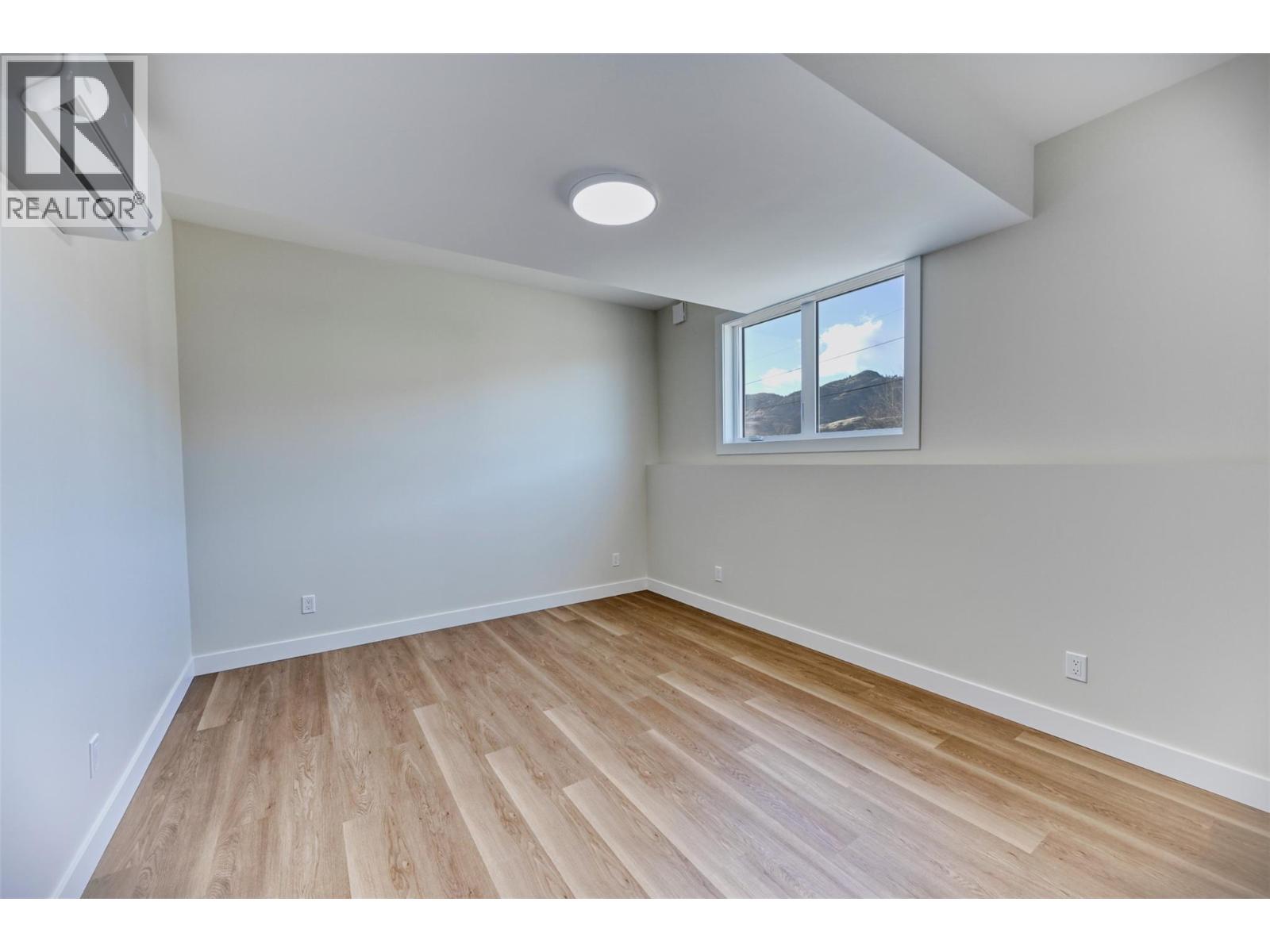 9 Hibiscus Court, Osoyoos, British Columbia  V0H 1V1 - Photo 10 - 10329658