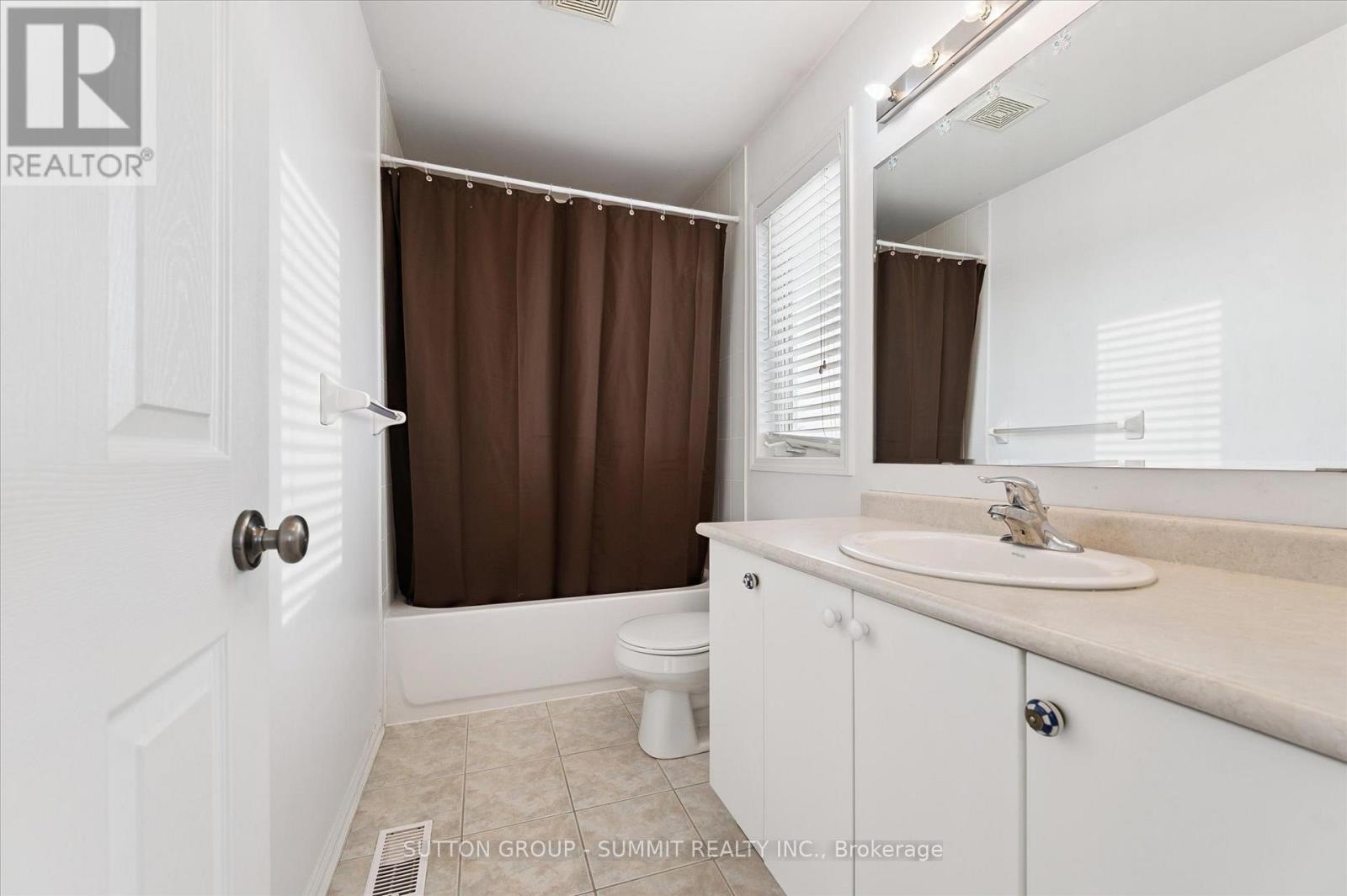 4 - 71 Garth Massey Drive, Cambridge, Ontario  N1T 2G8 - Photo 16 - X12641426