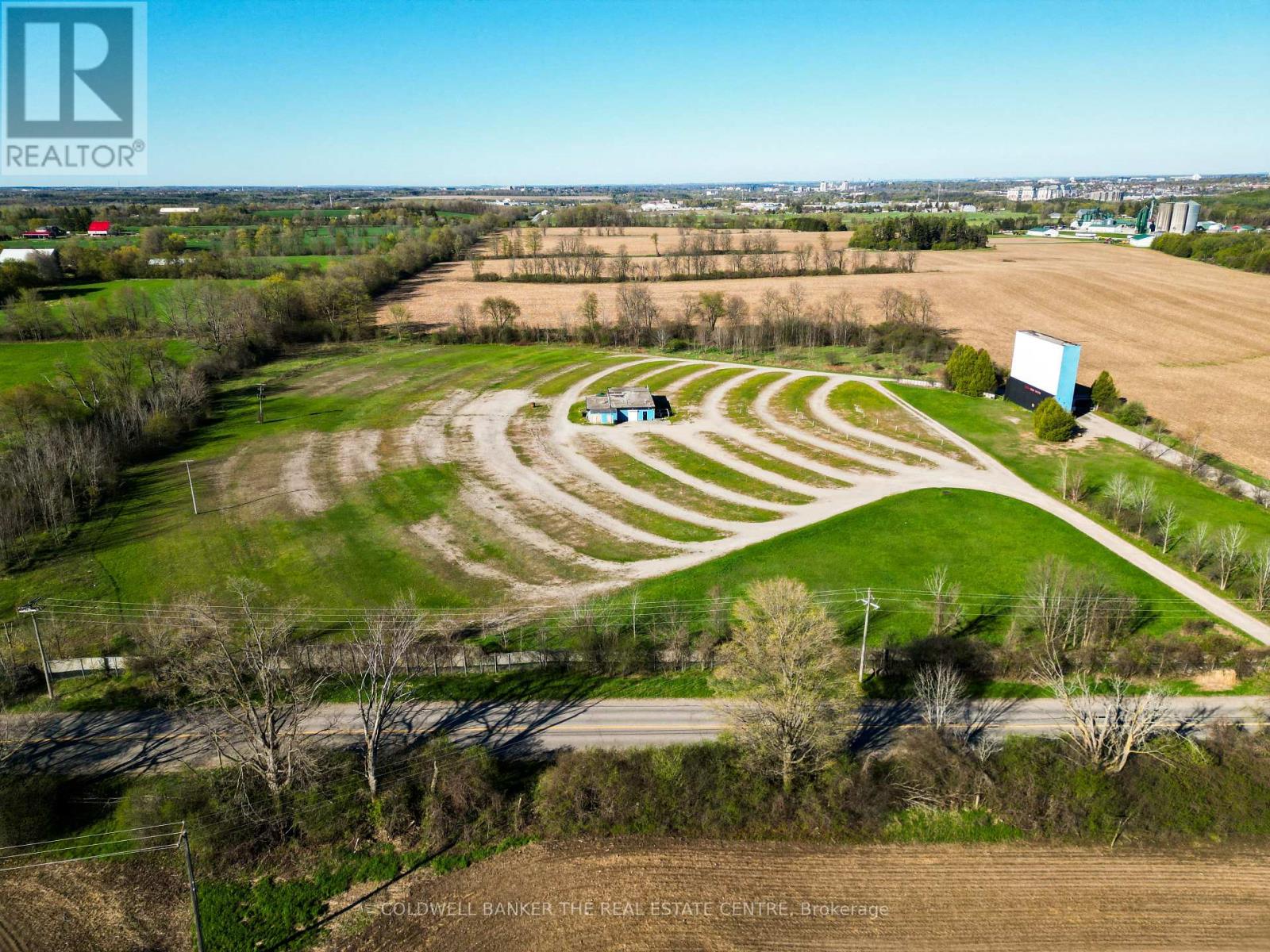 5012 Jones Baseline, Guelph/eramosa, Ontario  N1H 6H8 - Photo 3 - X12437023