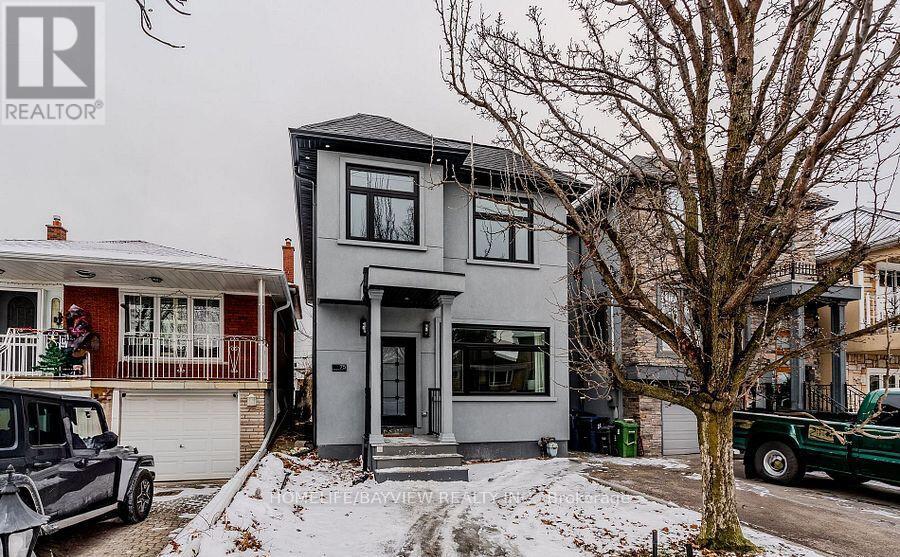75 HOLMSTEAD AVENUE, Toronto, Ontario
