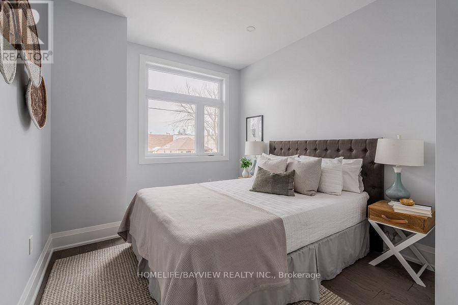 75 Holmstead Avenue, Toronto, Ontario  M4B 1T3 - Photo 15 - E12640206