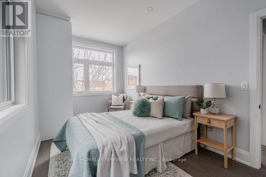 75 Holmstead Avenue, Toronto, Ontario  M4B 1T3 - Photo 16 - E12640206