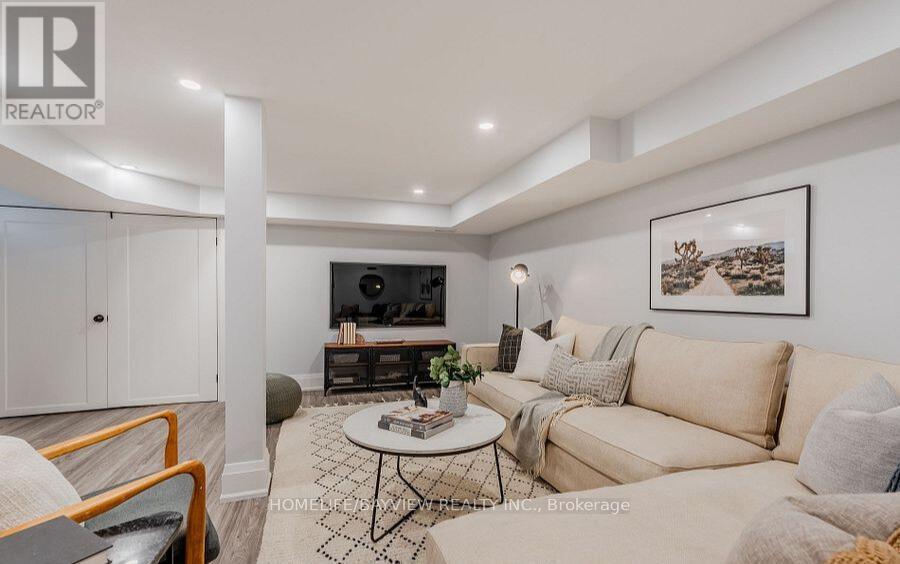 75 Holmstead Avenue, Toronto, Ontario  M4B 1T3 - Photo 21 - E12640206