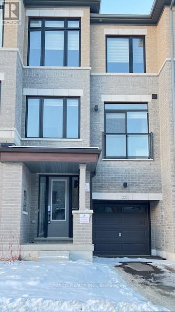 221 TENNANT CIRCLE, Vaughan, Ontario