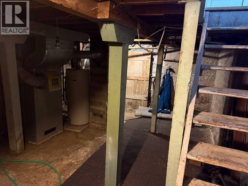 223 2 Street N, Vulcan, Alberta  T0L 2B0 - Photo 17 - A2275505