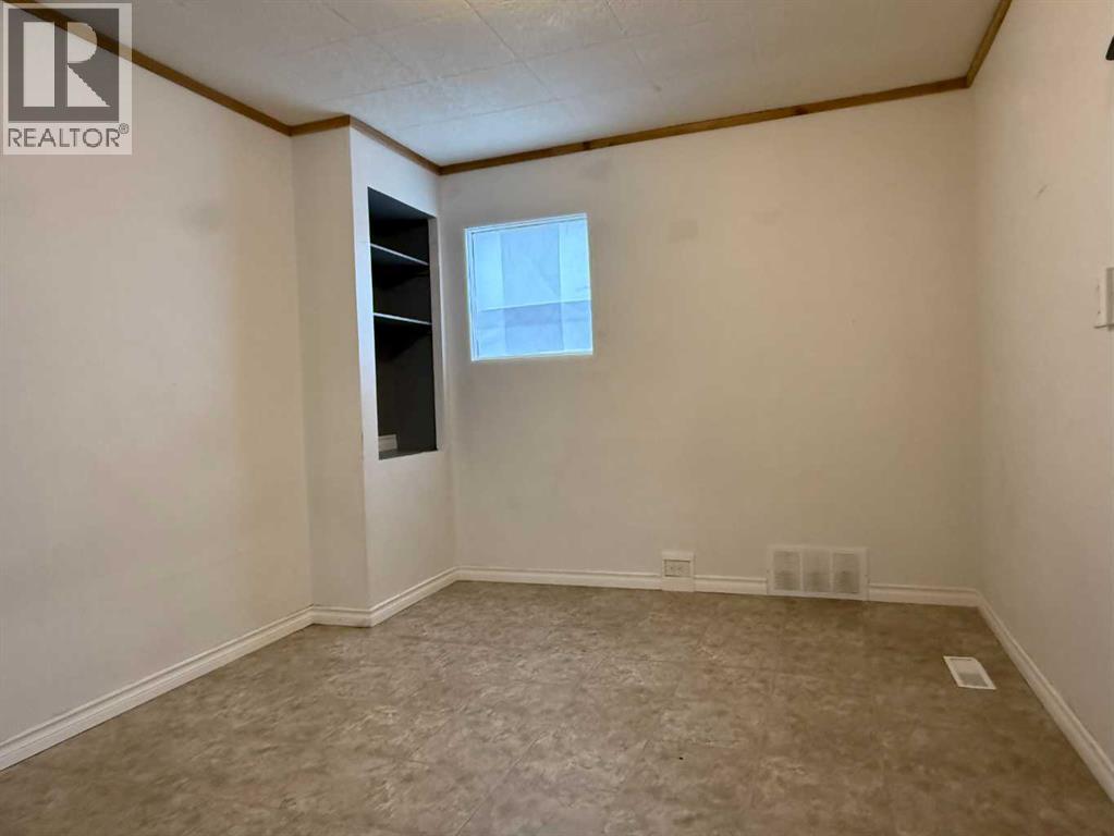 223 2 Street N, Vulcan, Alberta  T0L 2B0 - Photo 7 - A2275505