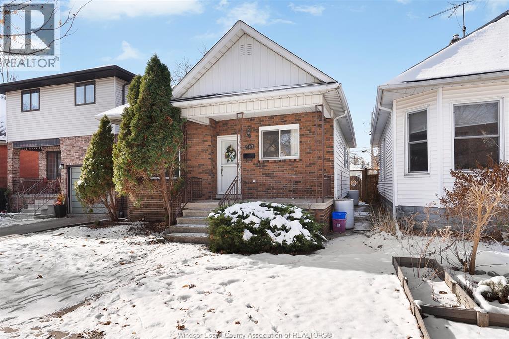 967 GLADSTONE, windsor, Ontario