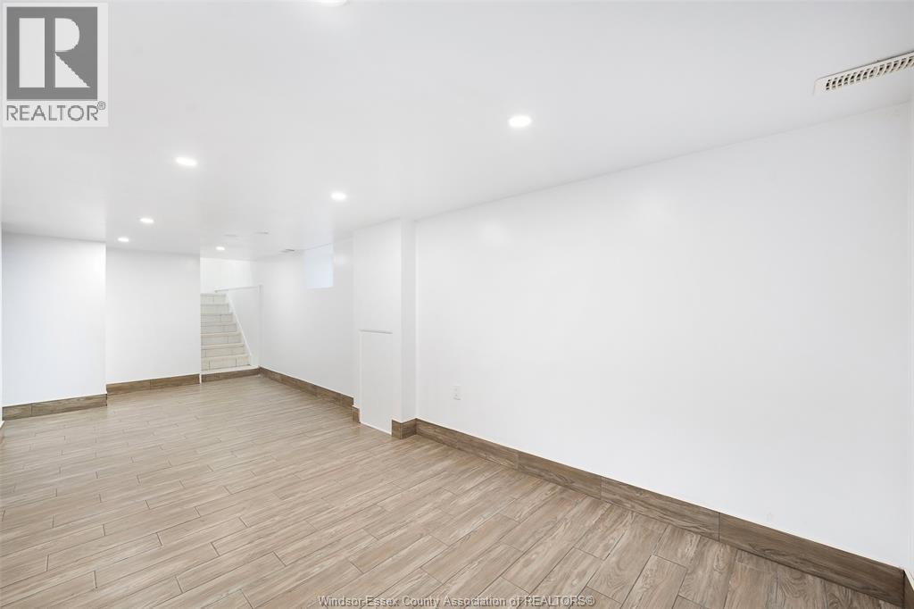 967 Gladstone, Windsor, Ontario N9A 2R5 - Photo 20 - 25031855