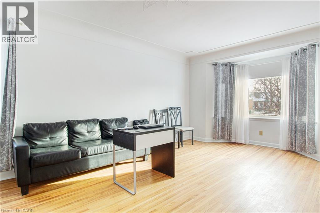 773 E Queensdale Avenue E, Hamilton, Ontario  L8V 1M7 - Photo 11 - 40794514