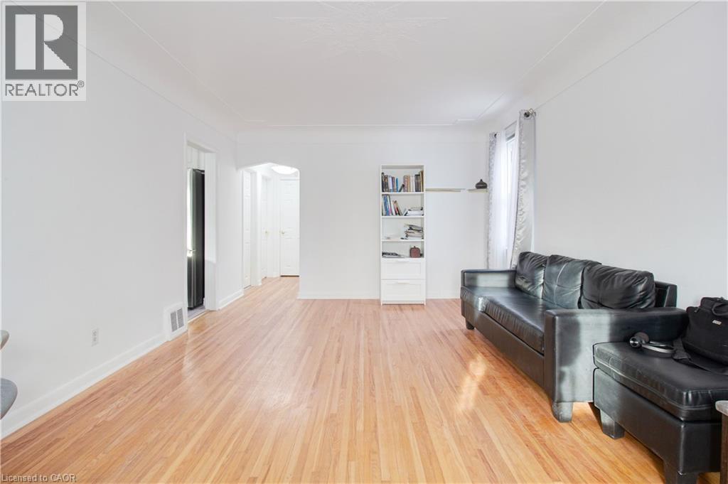 773 E Queensdale Avenue E, Hamilton, Ontario  L8V 1M7 - Photo 15 - 40794514