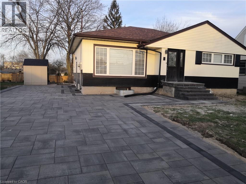 8 FREDERICK Street Unit# Main Floor, St. Catharines, Ontario