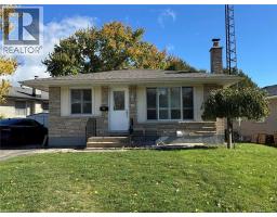 86 HILLSBOROUGH Crescent Unit# Main, kitchener, Ontario