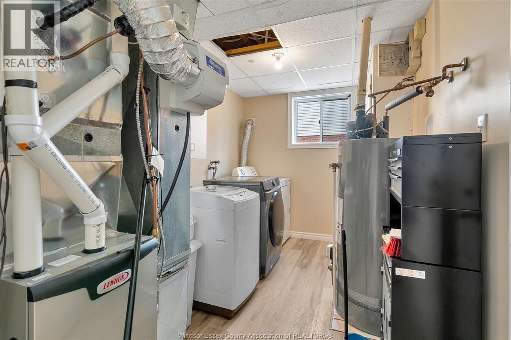 4316 Golfcourse Crescent, Windsor, Ontario N9G 2P4 - Photo 28 - 25031850