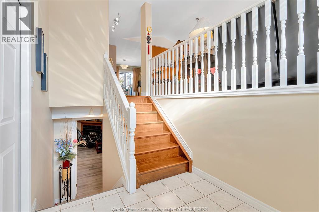 4316 Golfcourse Crescent, Windsor, Ontario N9G 2P4 - Photo 17 - 25031850