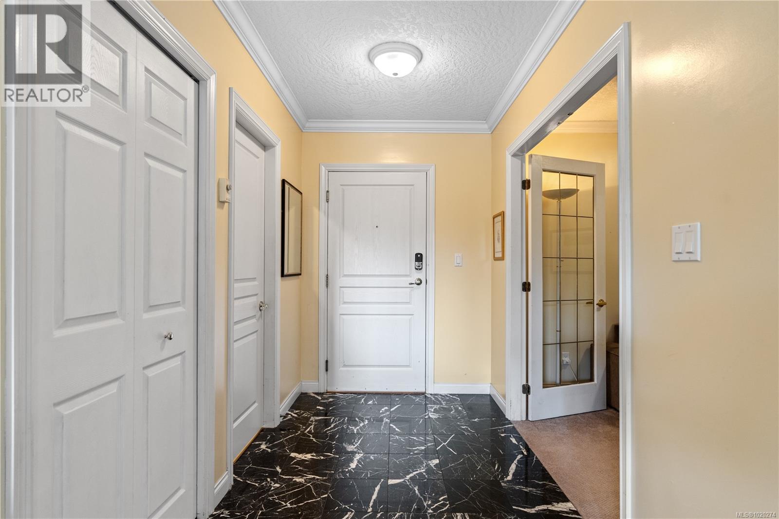 102 405 Quebec St, Victoria, British Columbia  V8V 4Z2 - Photo 13 - 1020274