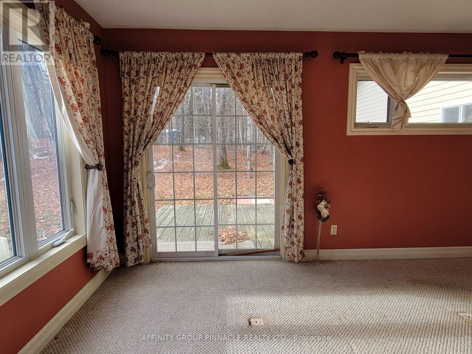 18063 35 Highway, Algonquin Highlands, Ontario  K0M 1S0 - Photo 25 - X12572092