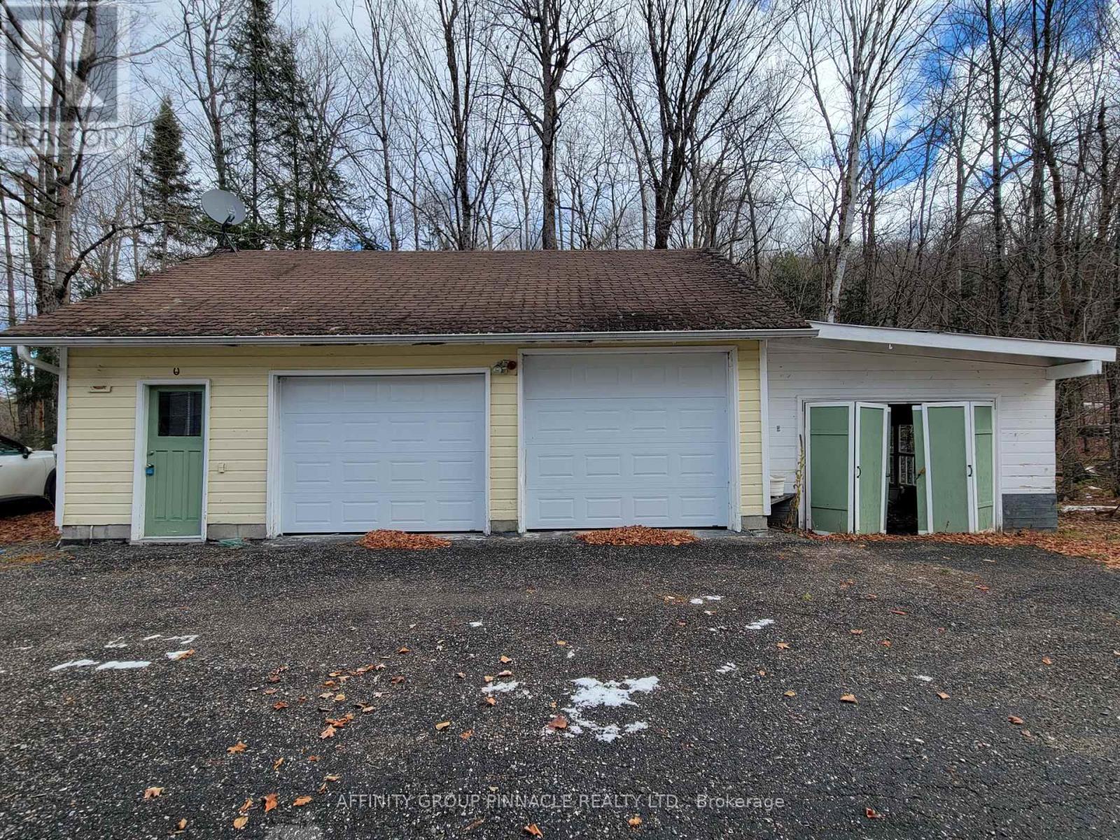 18063 35 Highway, Algonquin Highlands, Ontario  K0M 1S0 - Photo 34 - X12572092