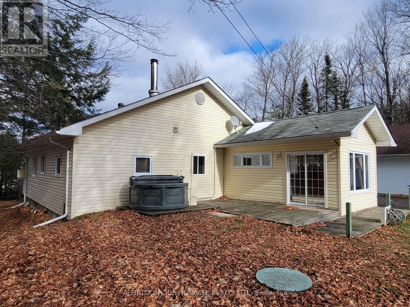 18063 35 Highway, Algonquin Highlands, Ontario  K0M 1S0 - Photo 41 - X12572092