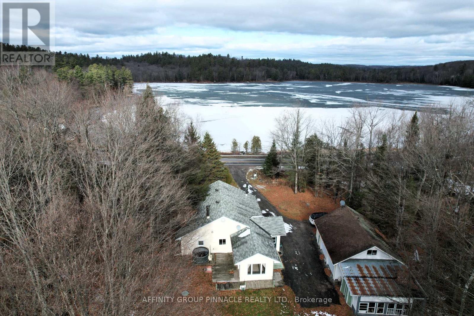 18063 35 Highway, Algonquin Highlands, Ontario  K0M 1S0 - Photo 43 - X12572092