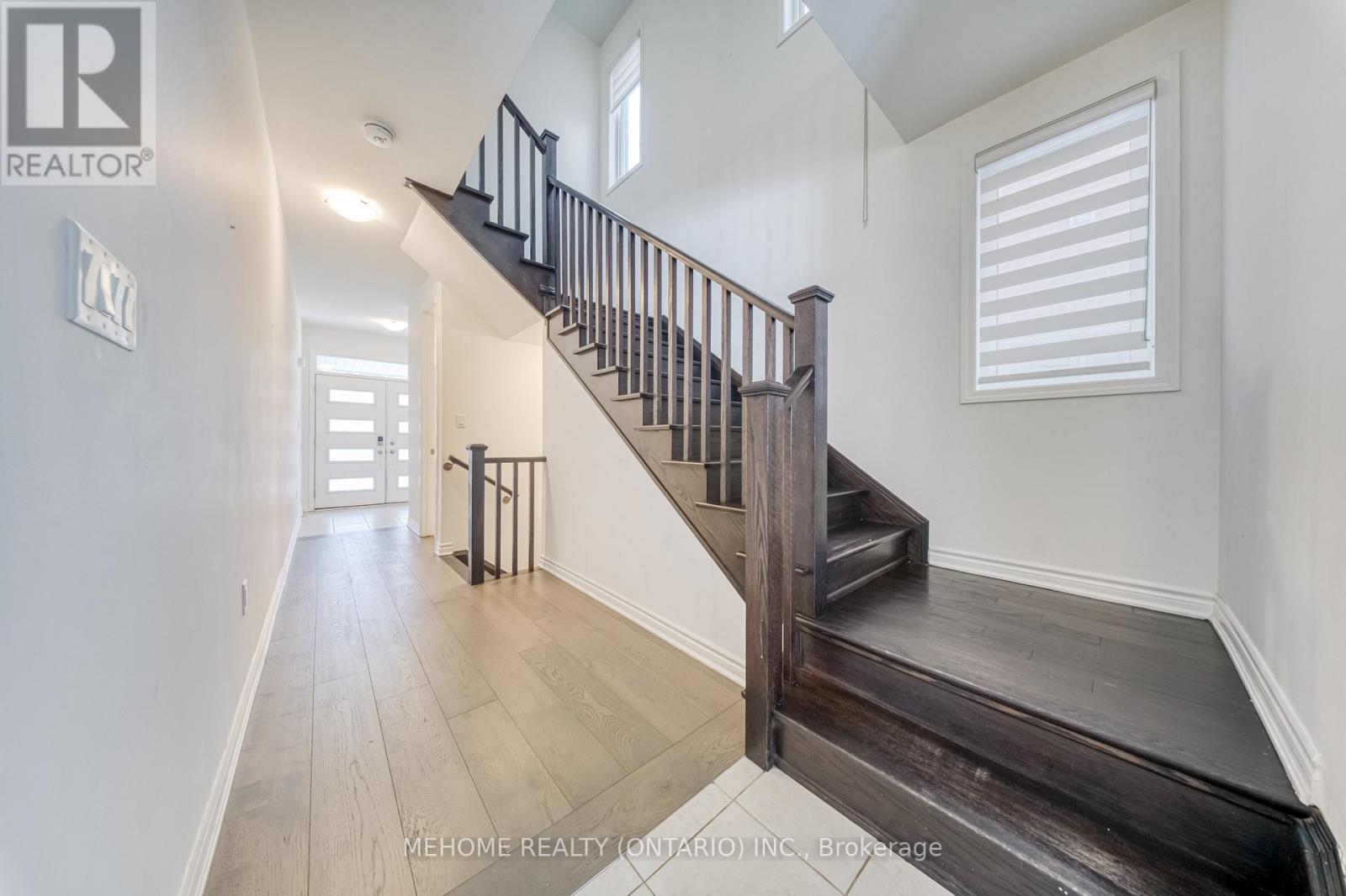 1851 Passionfruit Grove, Pickering, Ontario  L1Y 0B5 - Photo 5 - E12641514